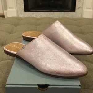 TOMS Jutti Mule Lavender Slide. Women’s size 8.5.